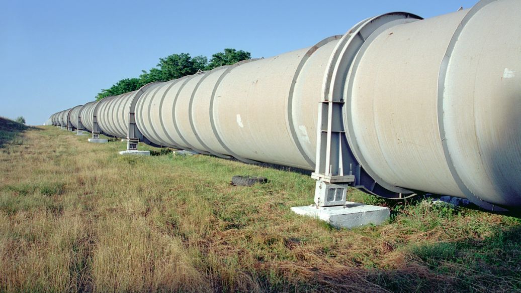 大型儲油罐振動時效應(yīng)用